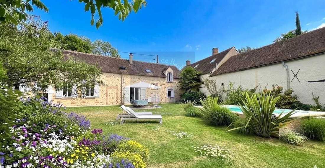 House in Centre Ville Nord Ouest, Fontainebleau, France 1 - 18119898