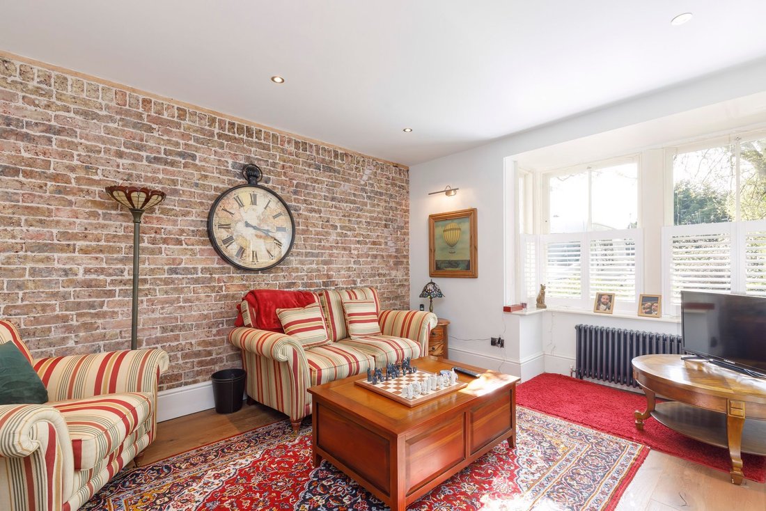 Haus in Cuckfield, England 2 - 18787804