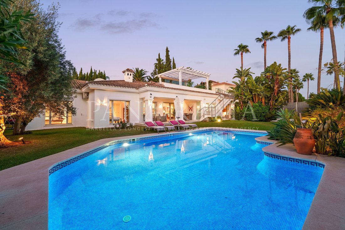 Villa in Sierra Blanca, Marbella, Spain 1 - 18784335
