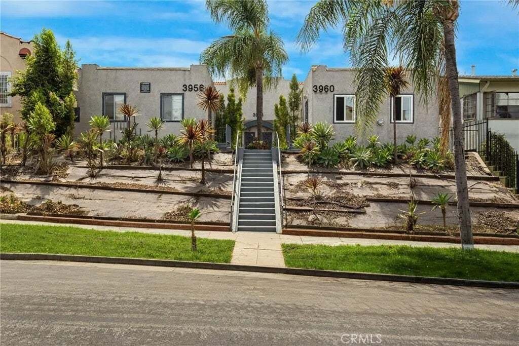 Los Angeles, California, United States 2 - 18787068