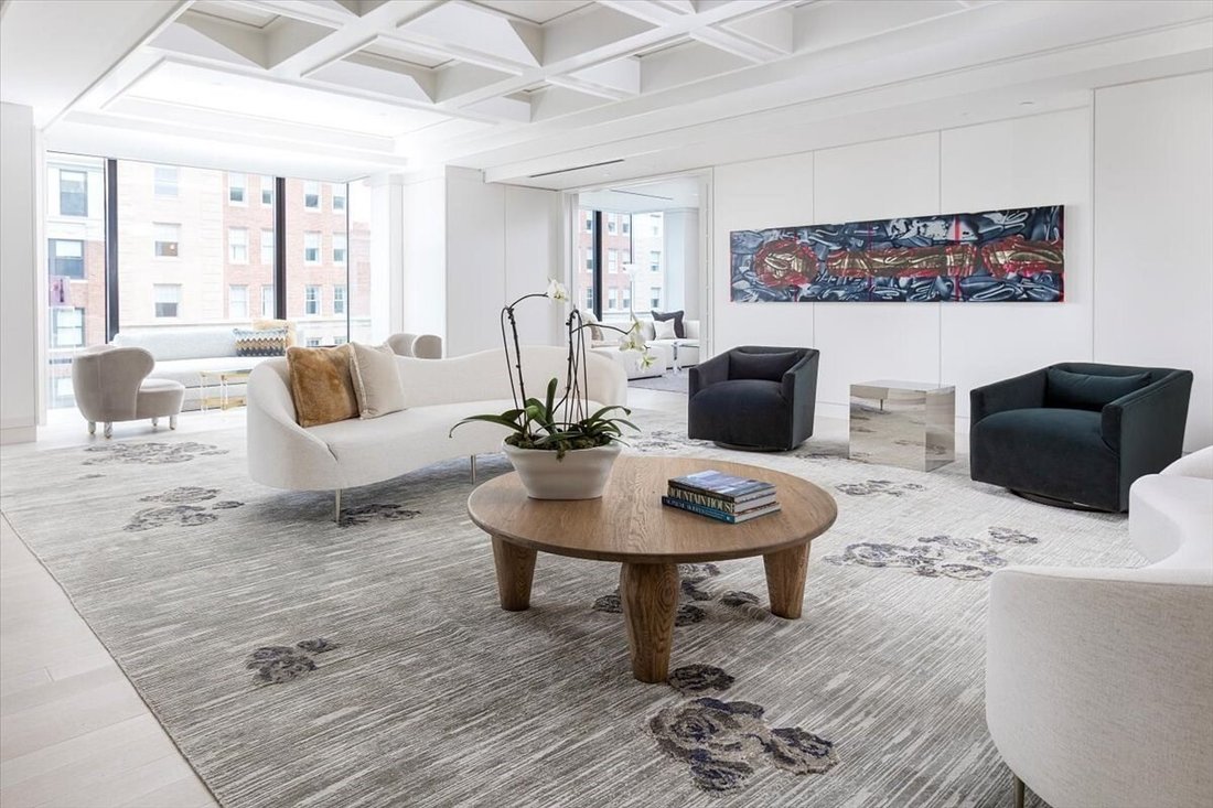 Condo in Boston, Massachusetts, United States 2 - 17633777