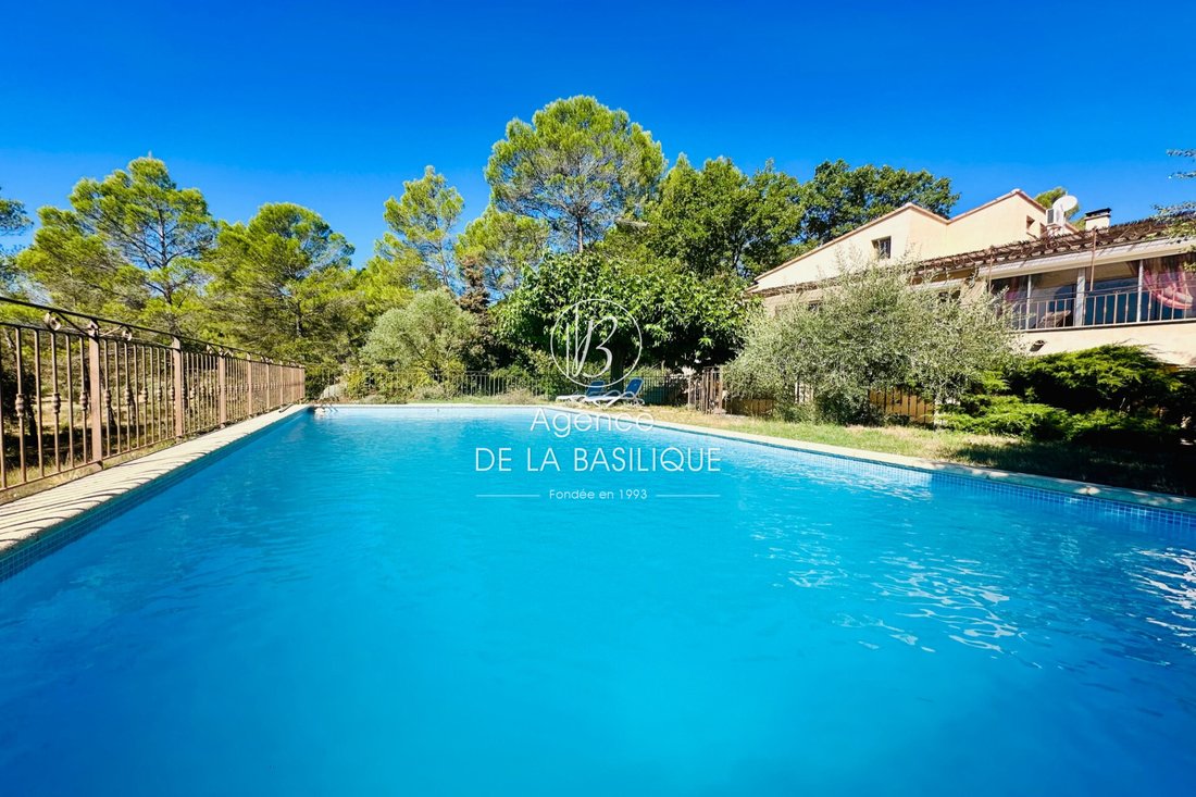Villa à Varages, Provence-Alpes-Côte d'Azur, France 1 - 18784431
