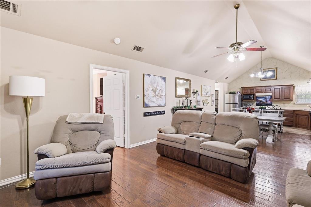 House in Fort Worth, Texas, United States 5 - 18784186