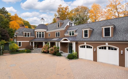 House in Brookline, Massachusetts, United States 1
