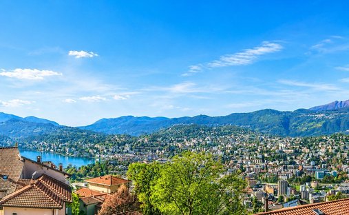 Villa in Lugano, Ticino, Switzerland 1