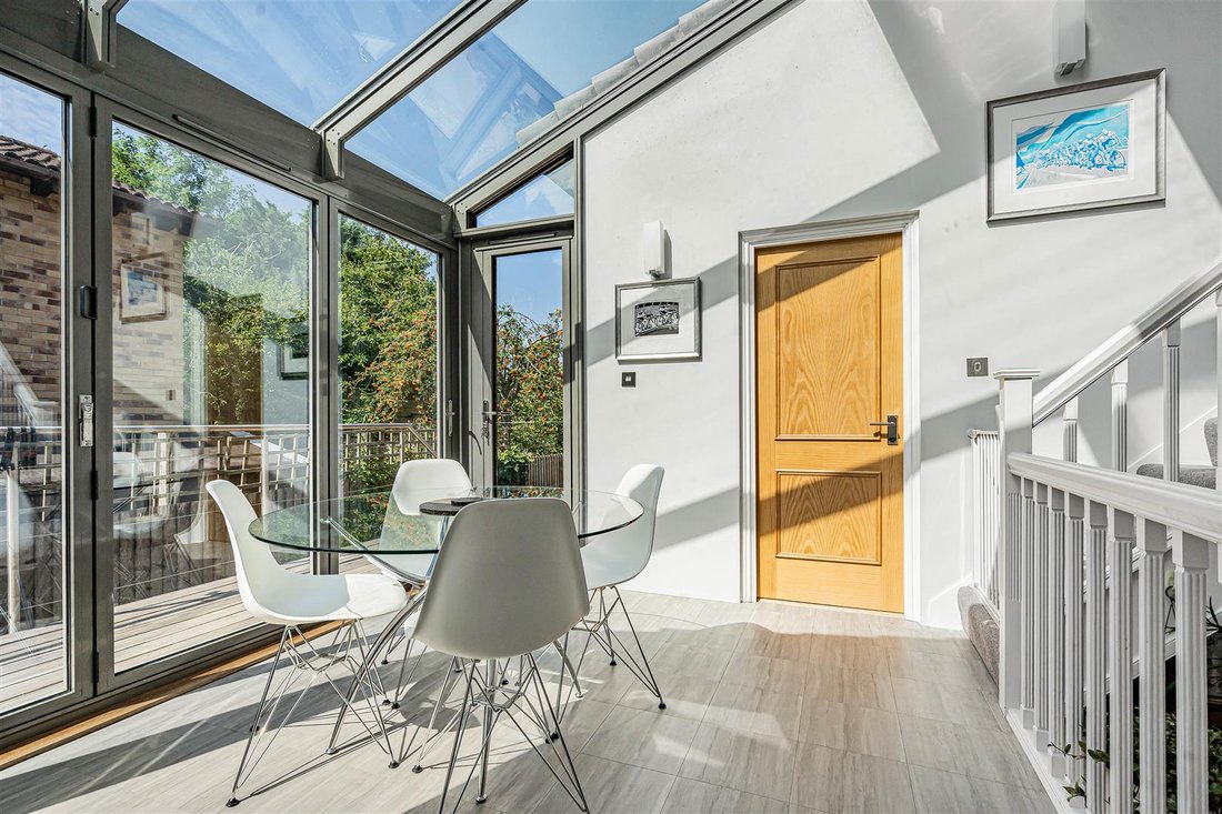 House in Cambridge, England 2 - 18783934
