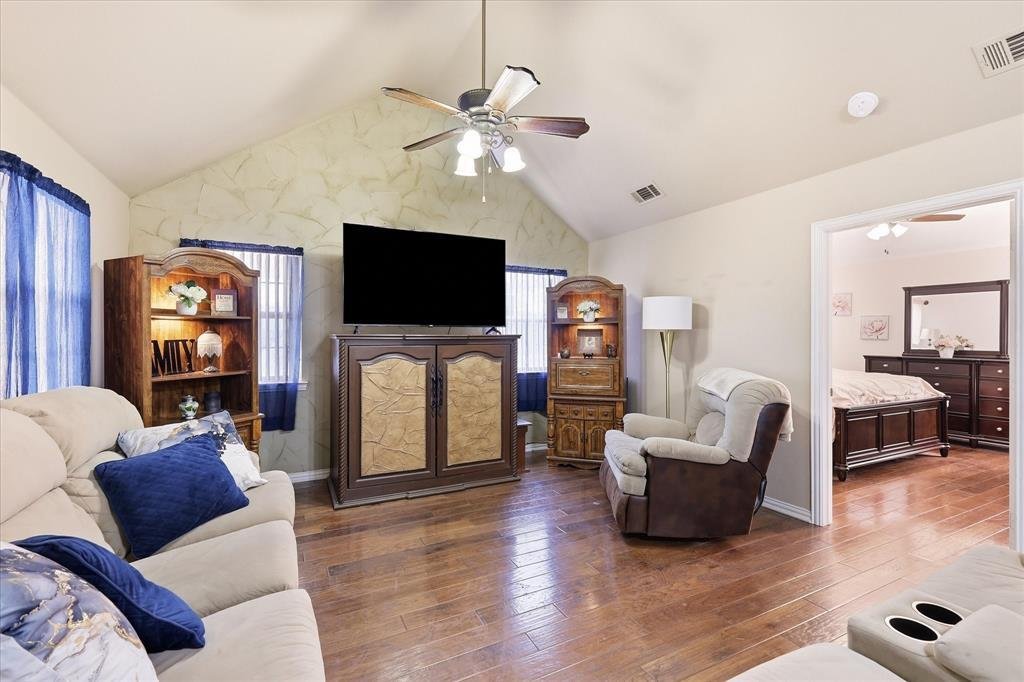 House in Fort Worth, Texas, United States 3 - 18784186