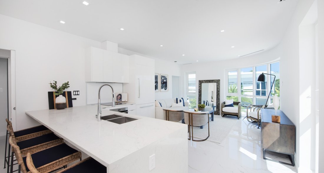 Apartment in George Town, George Town, Cayman Islands 2 - 18786278