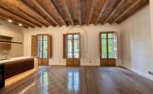 Apartment in Eixample, Barcelona, Spain 1