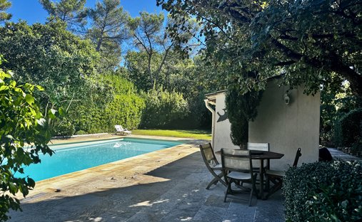 House in Rognes, Provence-Alpes-Côte d'Azur, France 1
