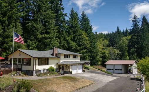 House in Centralia, Washington, United States 1