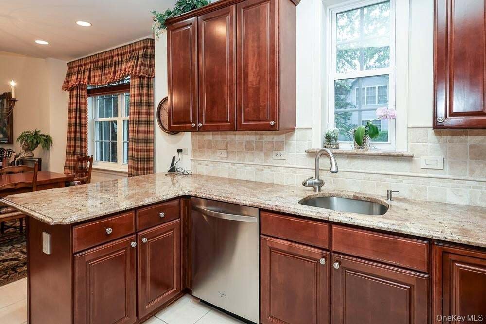 Condominio en Melville, Nueva York, Estados Unidos 5 - 18784008