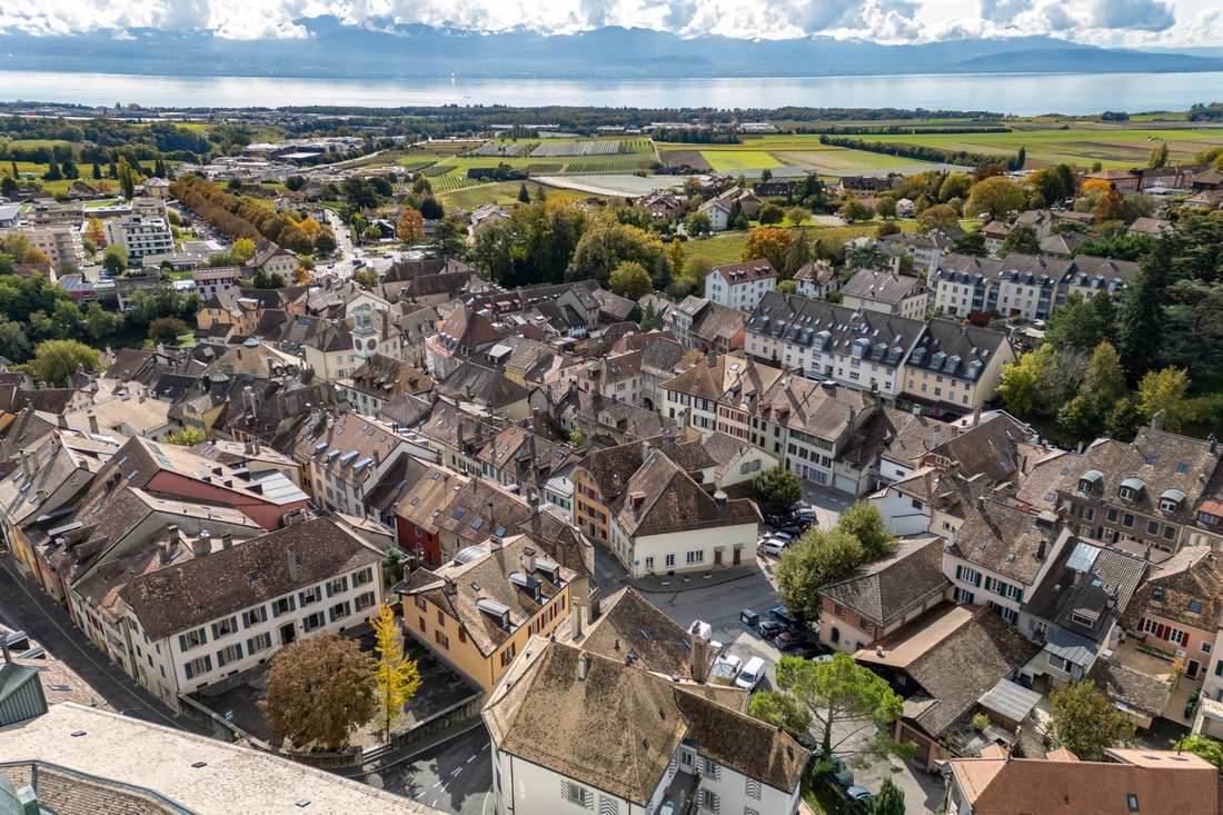 Haus in Aubonne, Waadt, Schweiz 3 - 18523724