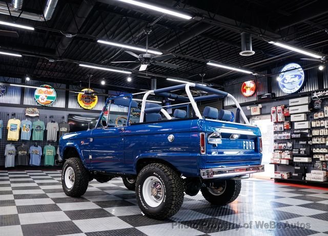 Ford Bronco in Calverton, NY, United States 5 - 18786514