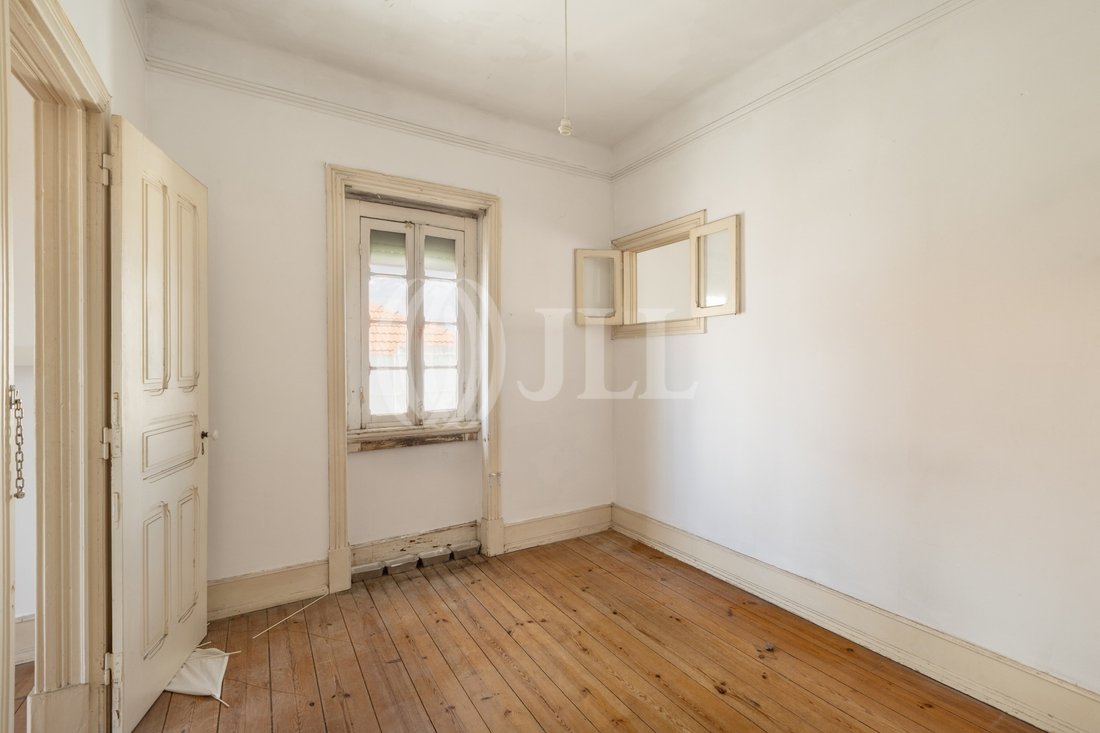Apartment in Arroios, Lisbon, Portugal 5 - 18788024