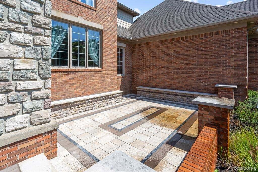 House in Novi, Michigan, United States 5 - 18639977
