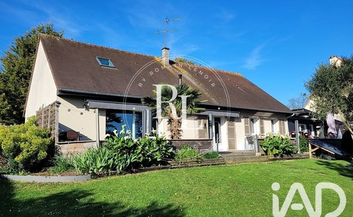 House in Blonville-sur-Mer, Normandy, France 1
