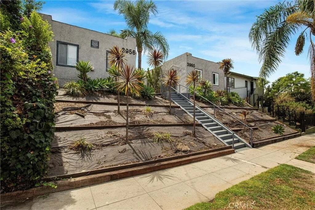 Los Angeles, California, United States 4 - 18787068