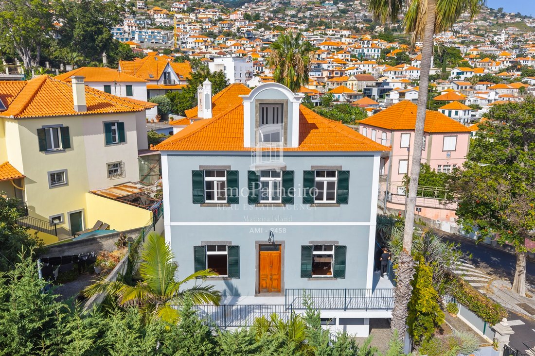 Villa in Santa Maria Maior, Madeira, Portugal 2 - 18787942