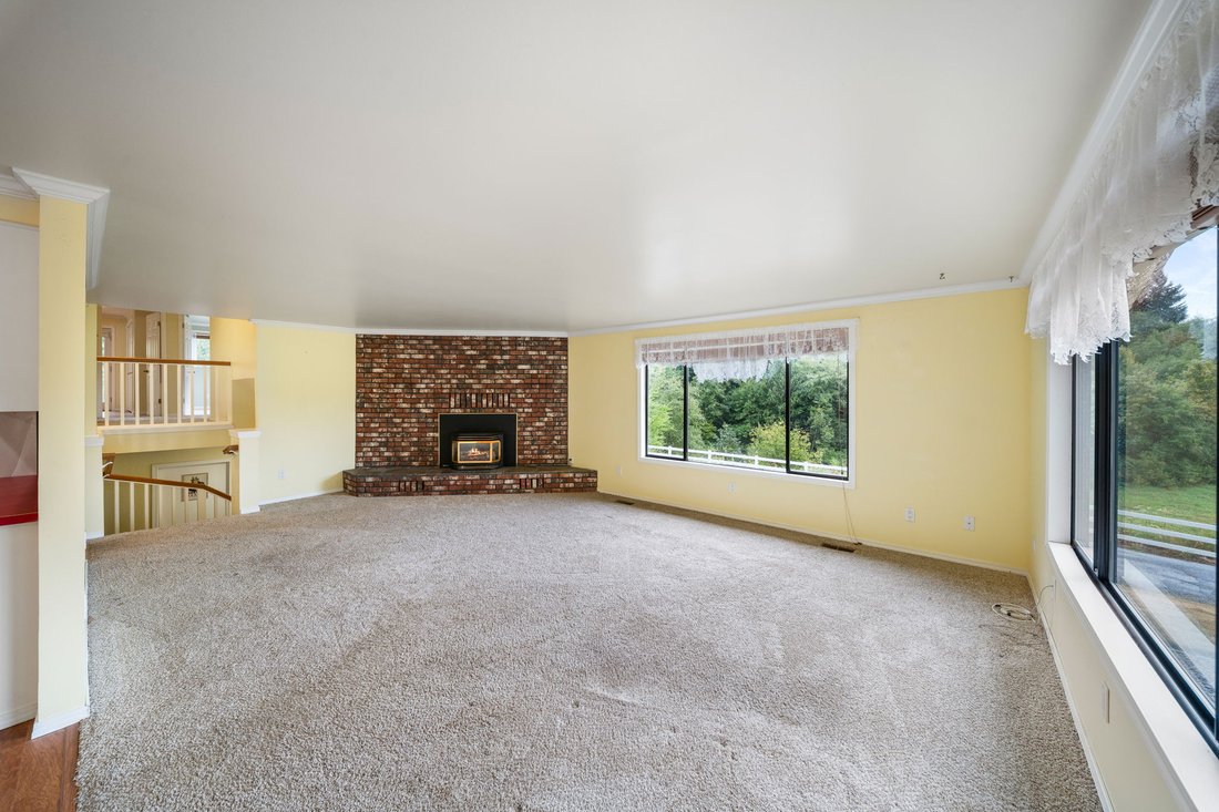 House in Centralia, Washington, United States 4 - 18438691
