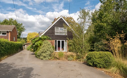 House in Shalford, England 1