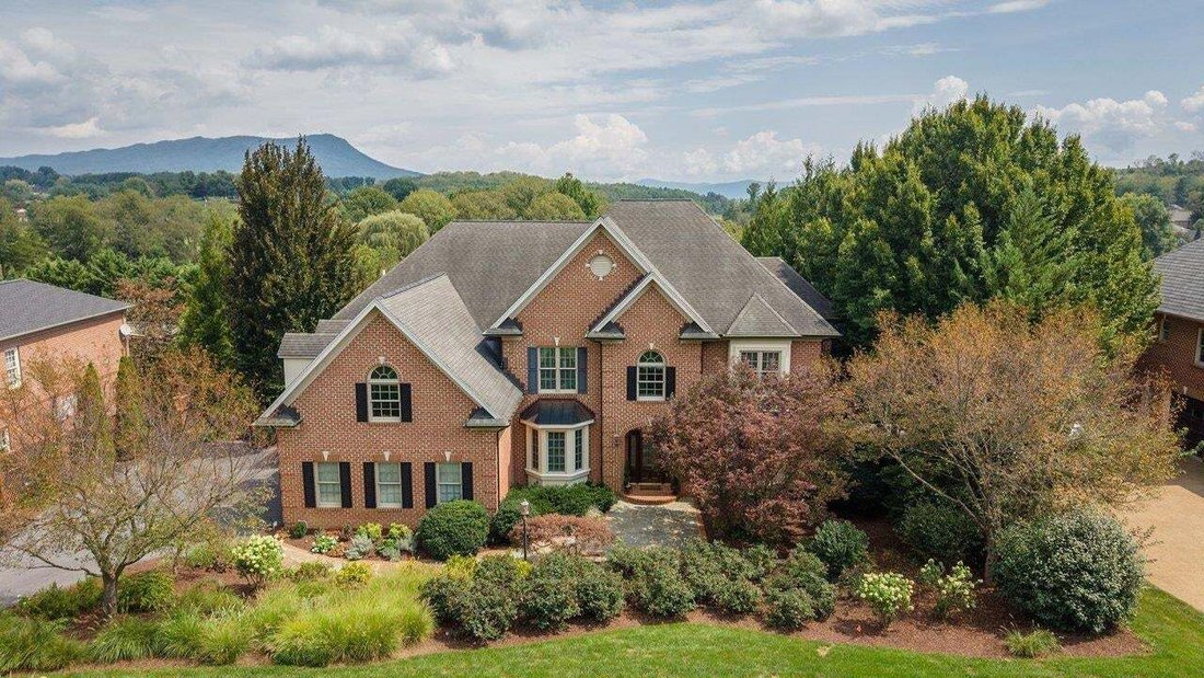 House in Massanetta Springs, Virginia, United States 1 - 18783431