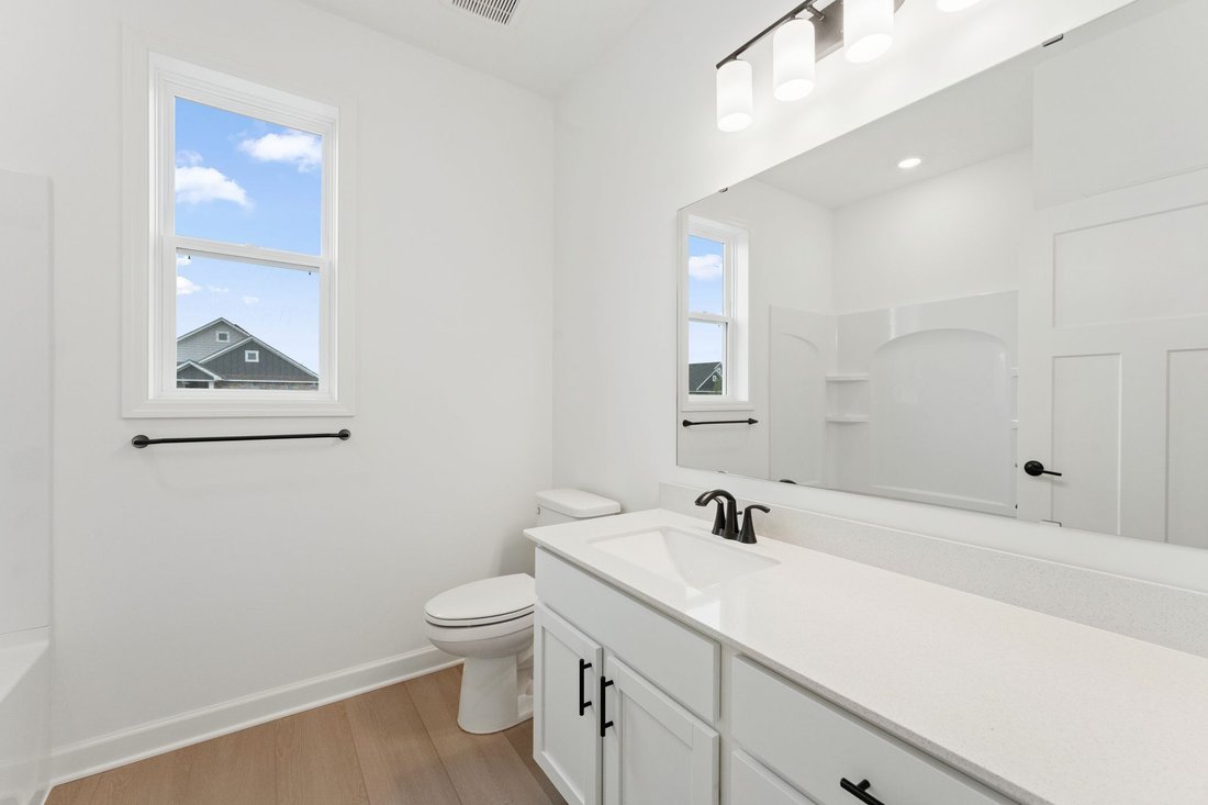 House in Blaine, Minnesota, United States 3 - 17967370