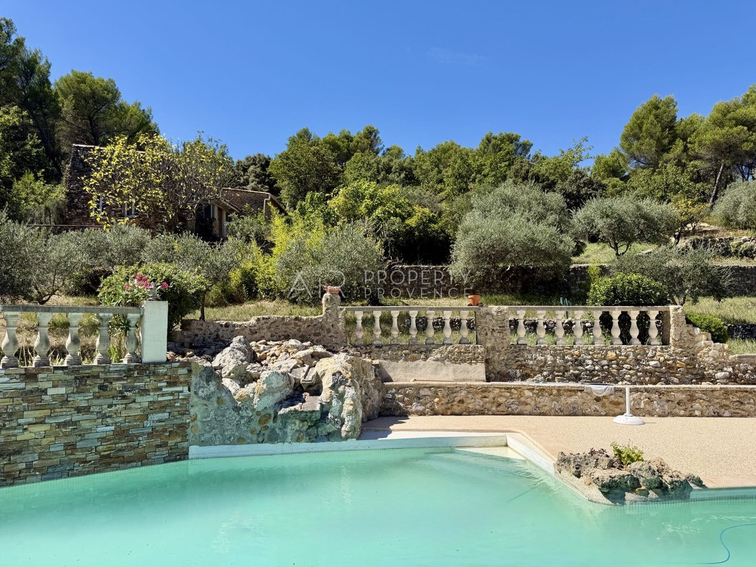 Casa a Cadenet, Provenza-Alpi-Costa Azzurra, Francia 2 - 18789023