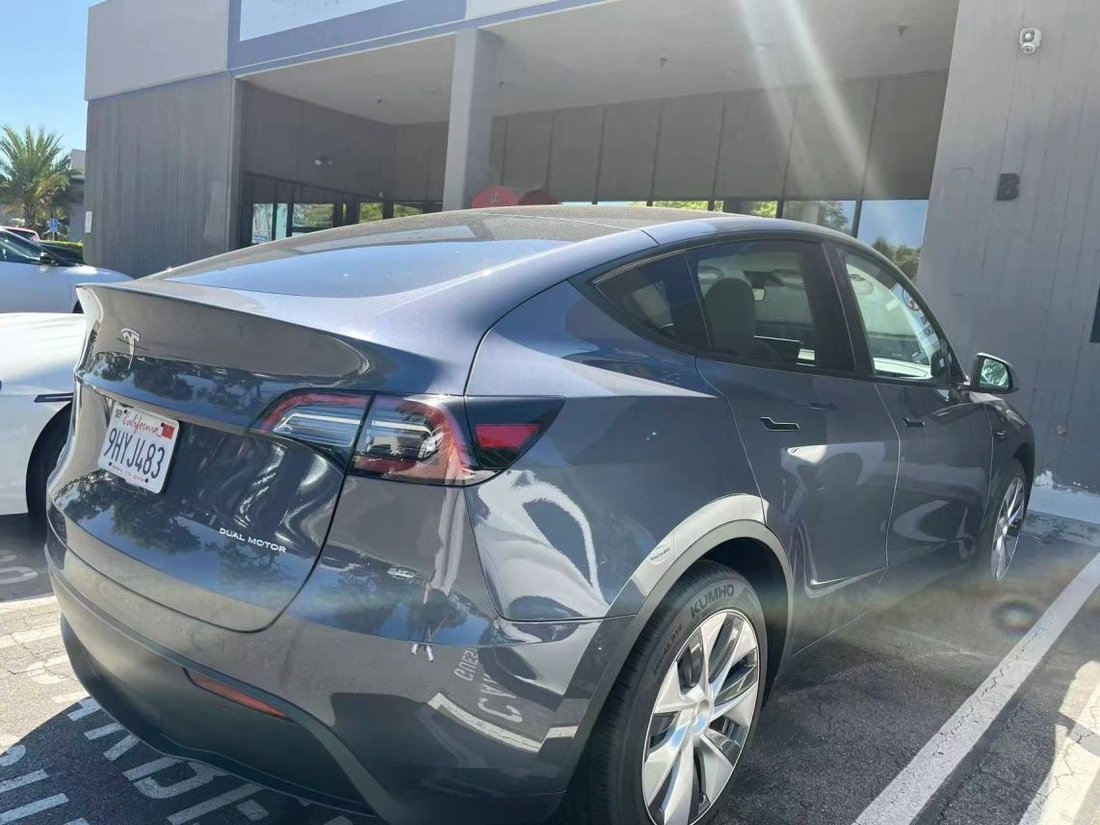 Suv in Costa Mesa, CA, United States 2 - 18788382