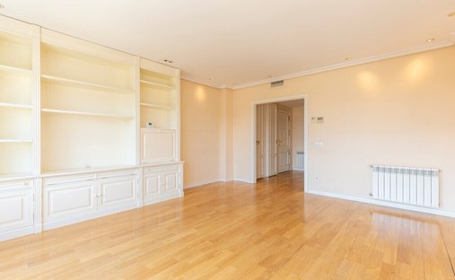 Apartment in Hortaleza, Madrid, Spain 1