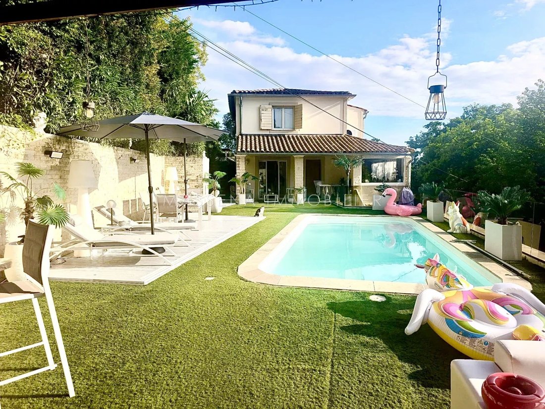 House in Tourrette-Levens, Provence-Alpes-Côte d'Azur, France 1 - 18784631