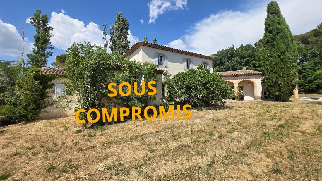 Maisons de campagne à Saint-Cannat, Provence-Alpes-Côte d'Azur, France 1 - 18084675