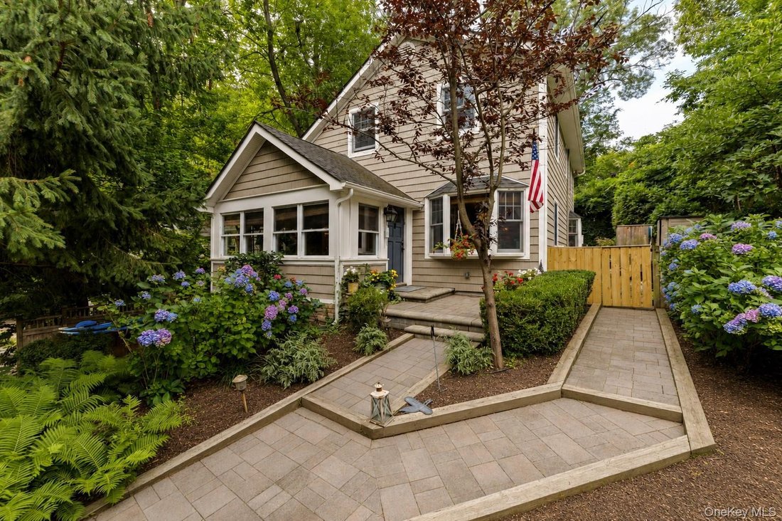 Casa en Setauket-East Setauket, Nueva York, Estados Unidos 1 - 18780363