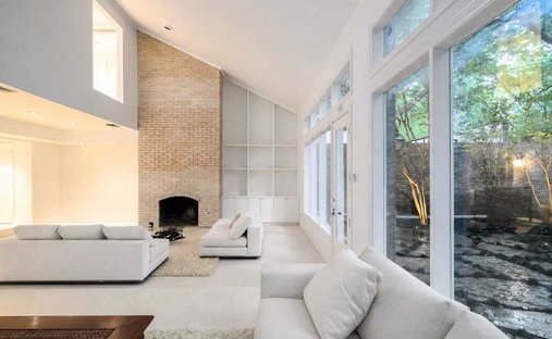 Townhouse in Dallas, Texas, United States 1