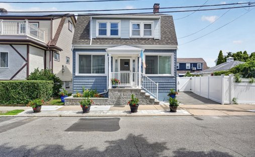 House in Revere, Massachusetts, United States 1