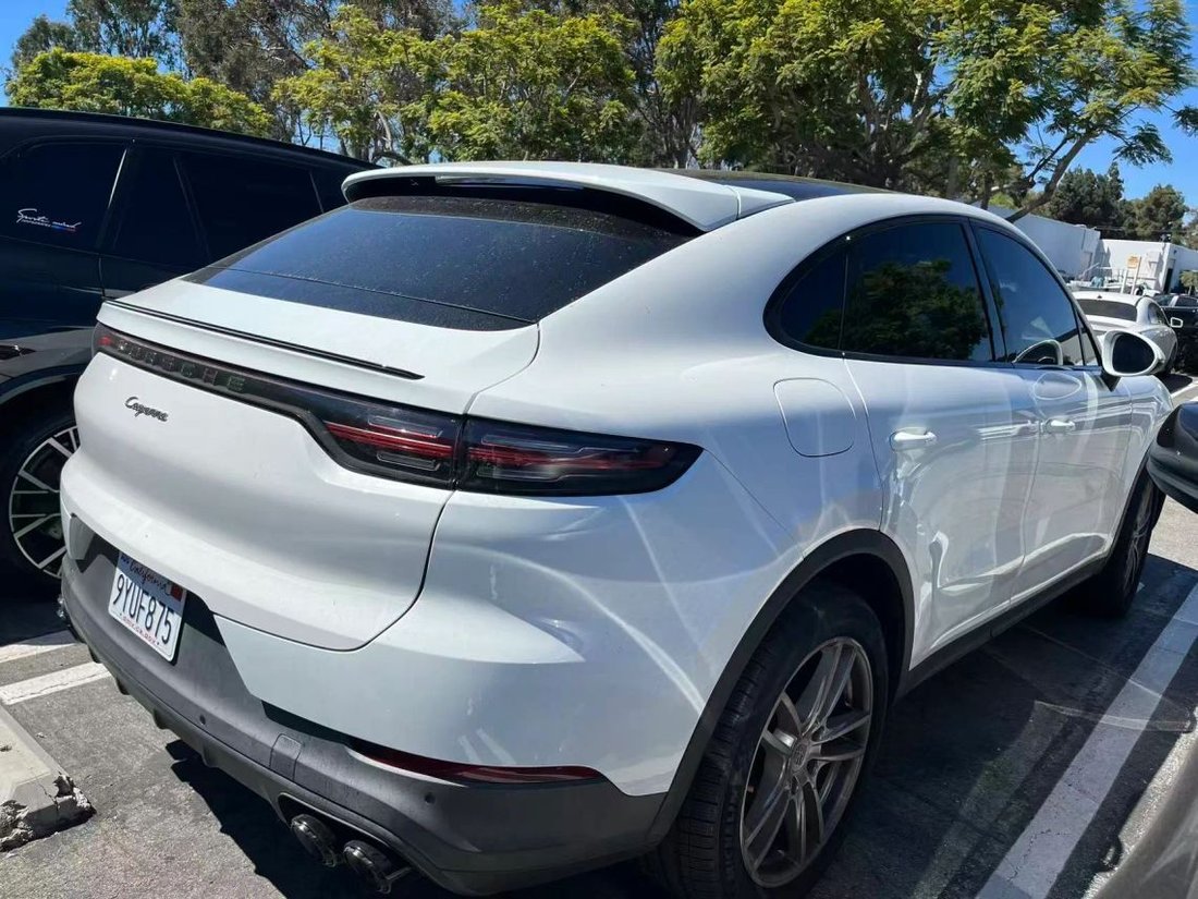 Suv in Costa Mesa, CA, United States 2 - 18788253