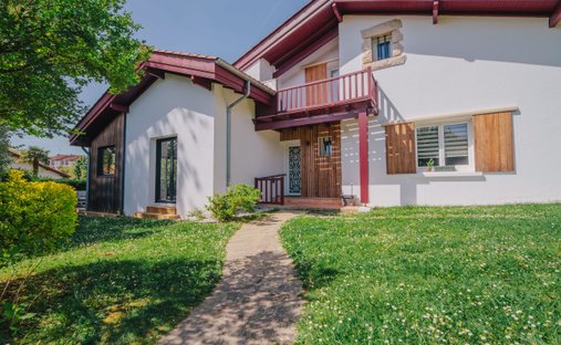 House in Anglet, Nouvelle-Aquitaine, France 1