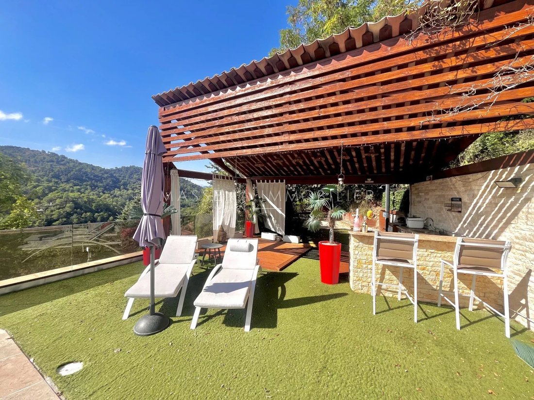 House in Tourrette-Levens, Provence-Alpes-Côte d'Azur, France 2 - 18784631