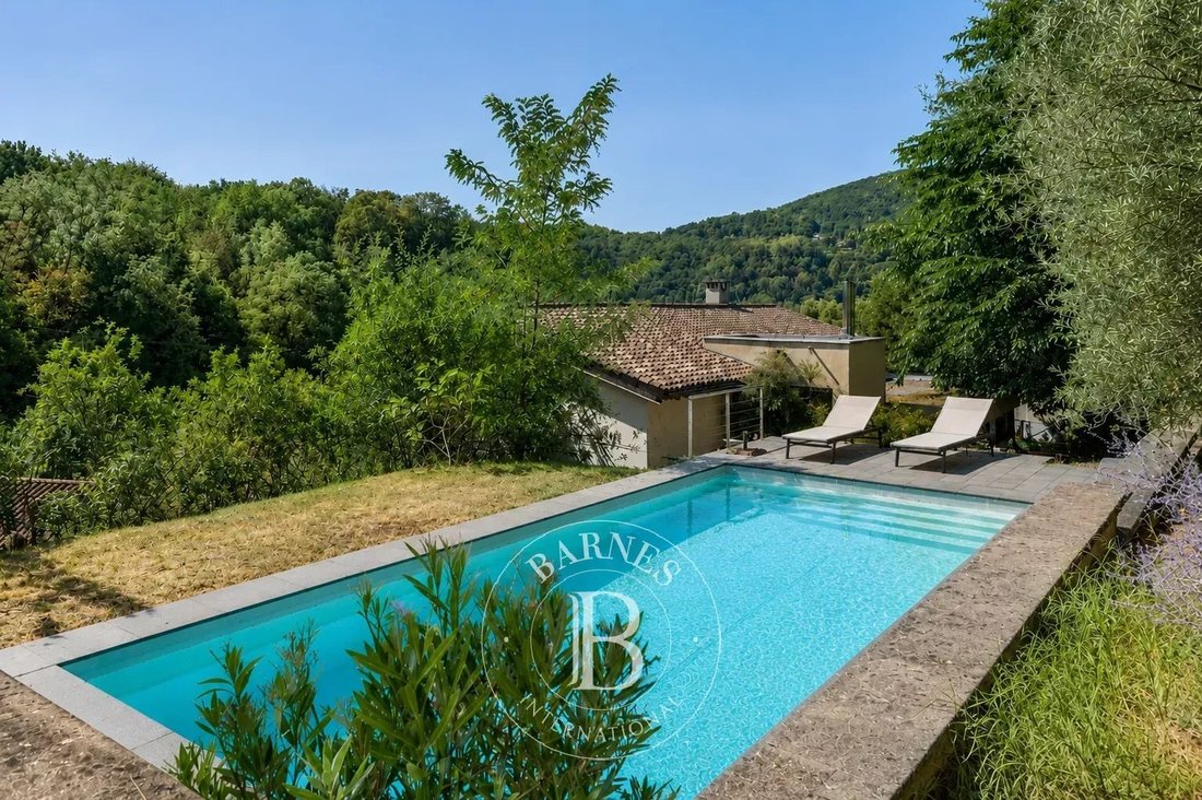 Haus in Fontaines-Saint-Martin, Auvergne-Rhone-Alpen, Frankreich 1 - 18509667