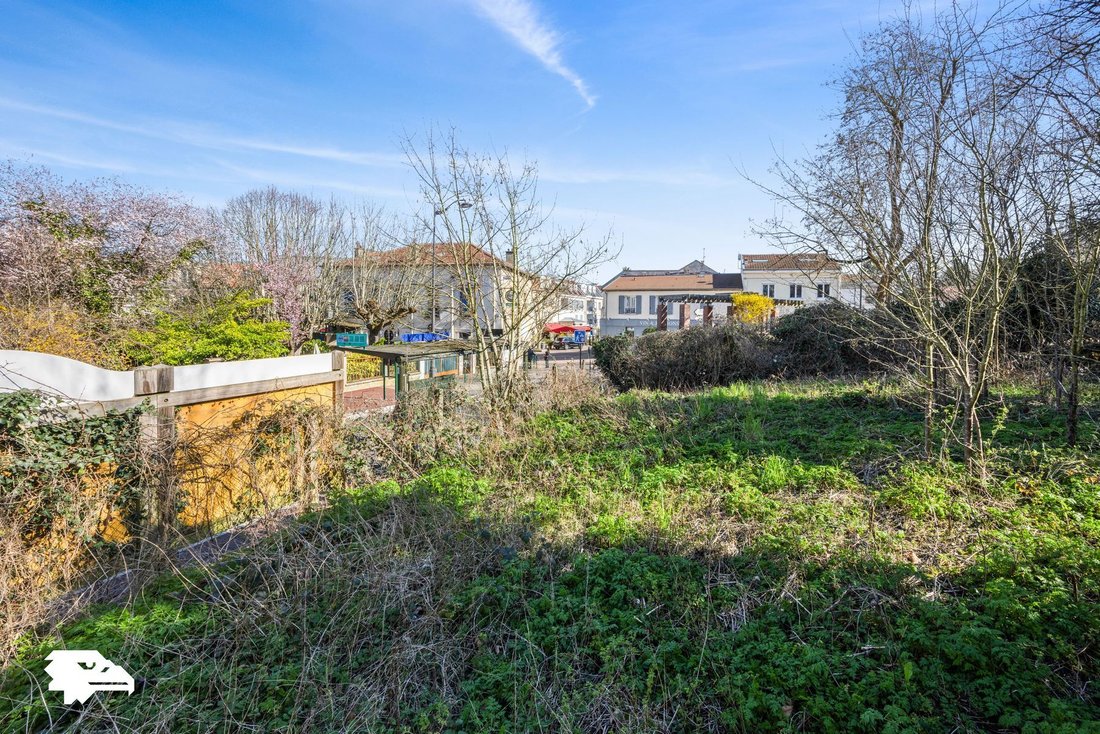 Land in Centre Ville, Rueil-Malmaison, France 1 - 18787767