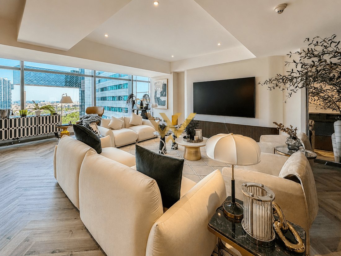 Apartamento en Centro Comercial, Dubái, Emiratos Árabes Unidos 2 - 18784044