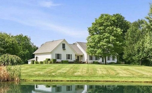 Casa a Beloit, Ohio, Stati Uniti 1