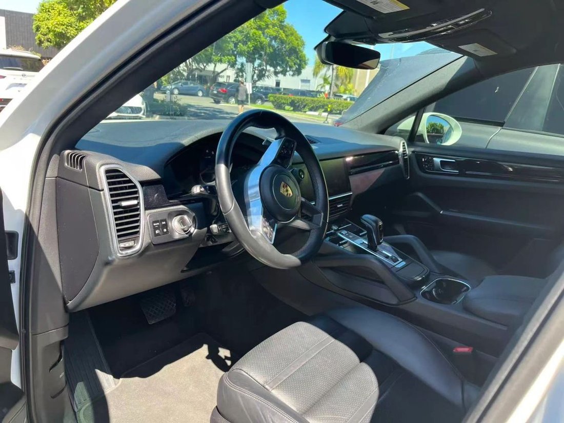 Suv in Costa Mesa, CA, United States 3 - 18788253