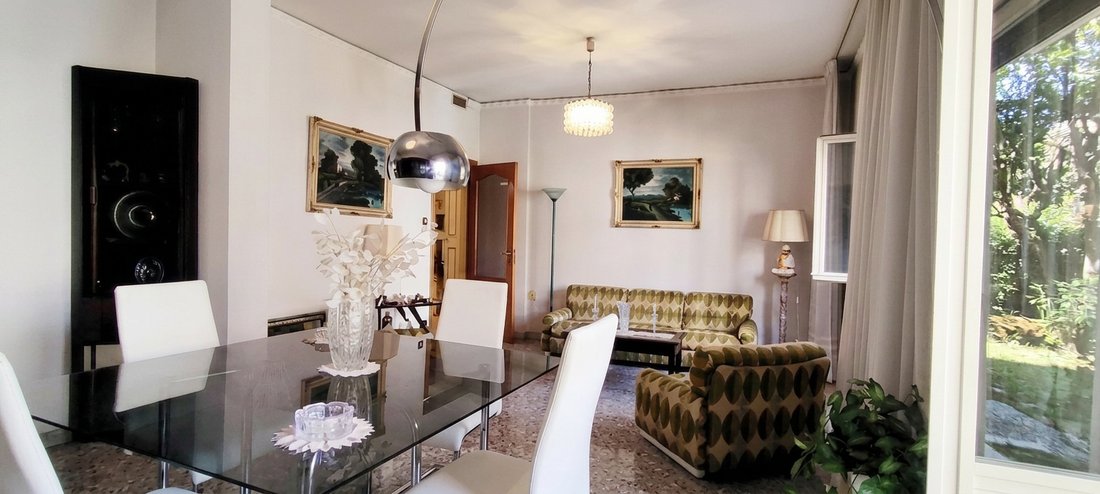 Wohnung in Neapel, Kampanien, Italien 1 - 18784033