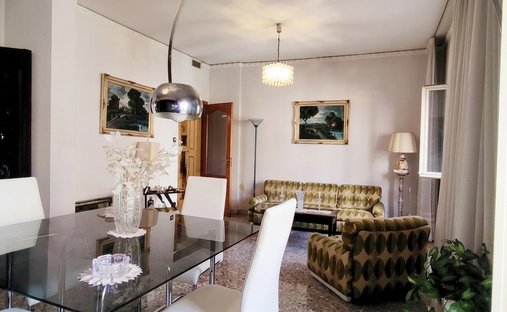Appartement à Naples, Campanie, Italie 1