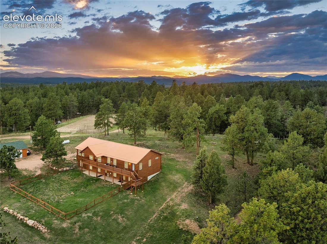 House in Florissant, Colorado, United States 3 - 17223379