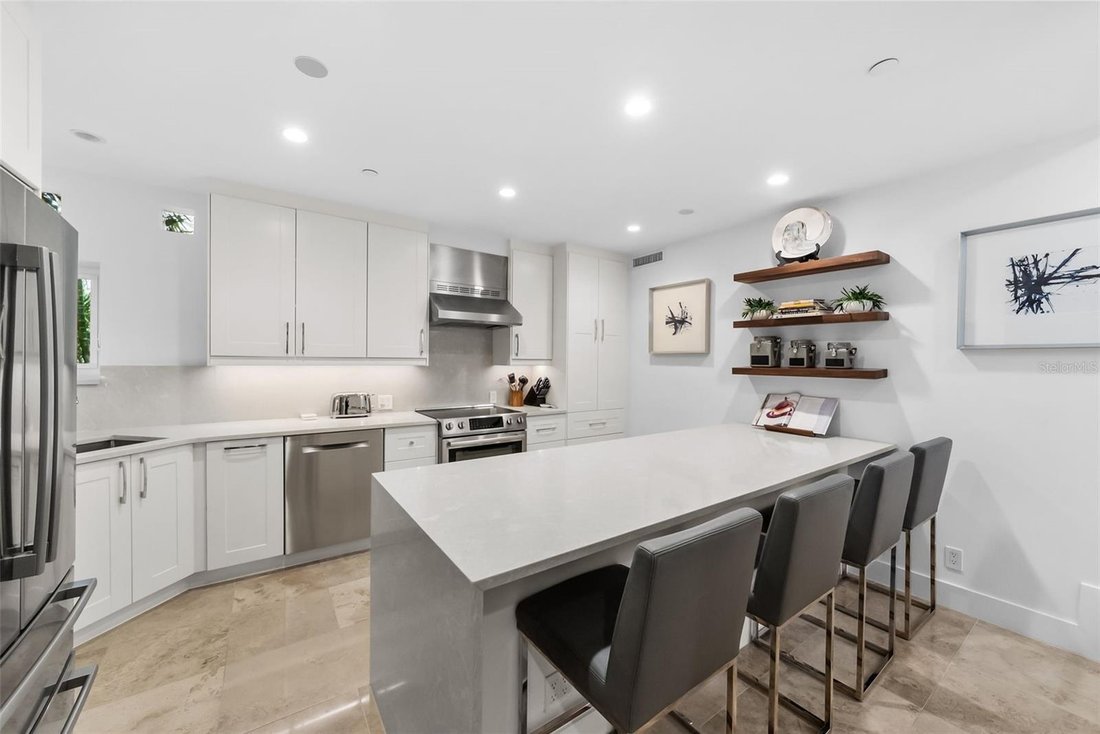 Condo in Tampa, Florida, United States 5 - 18786598