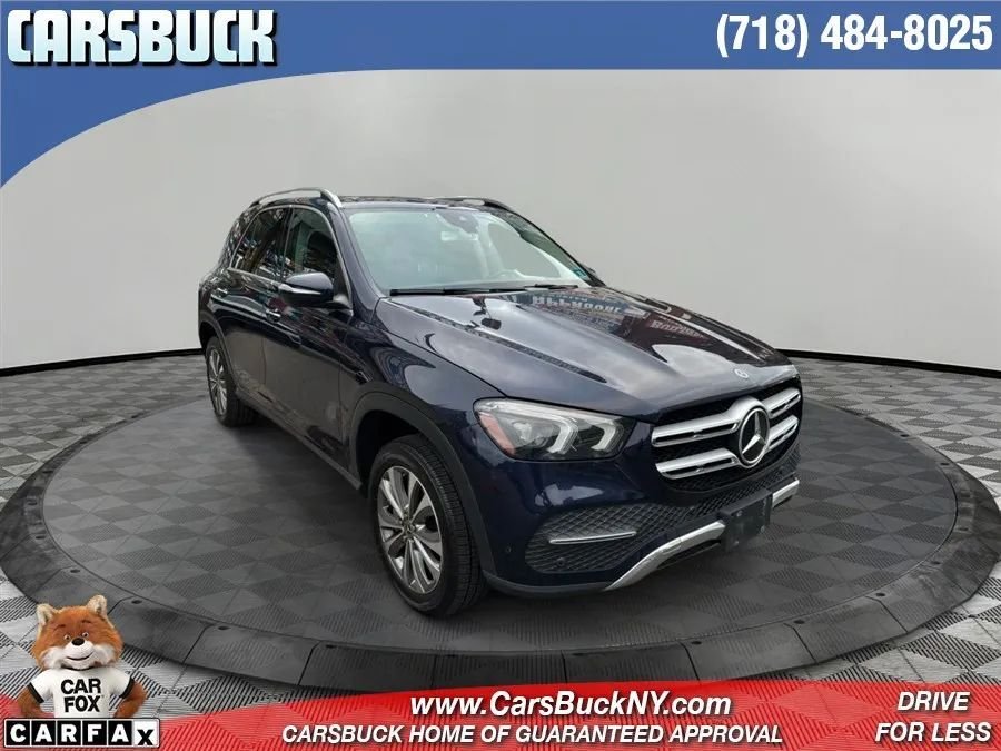 Suv in Brooklyn, NY, United States 1 - 18780771