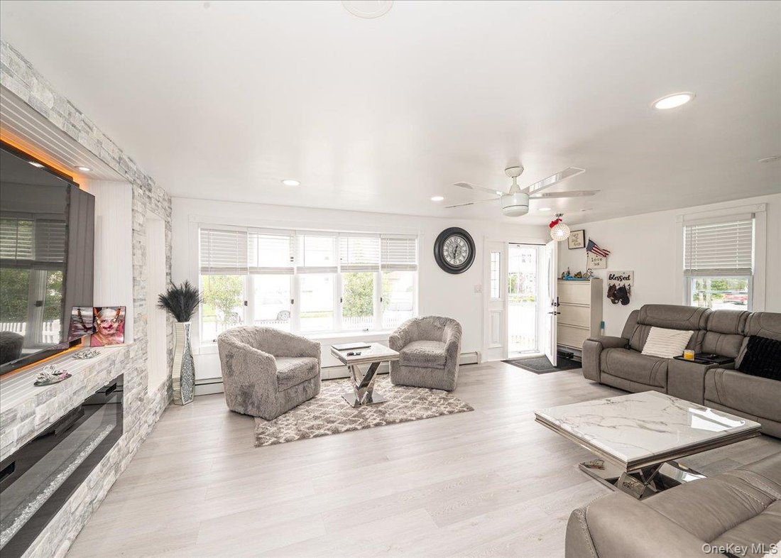 Casa en Bellmore, Nueva York, Estados Unidos 4 - 18787448