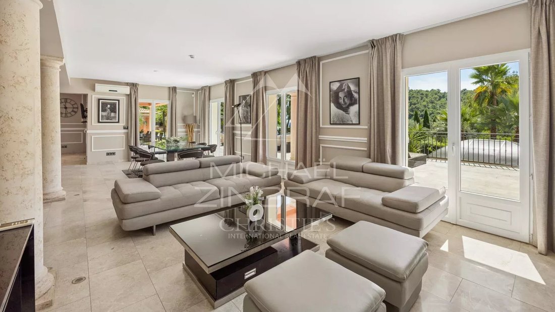 Villa in Grasse, Provence-Alpes-Côte d'Azur, France 4 - 18785170